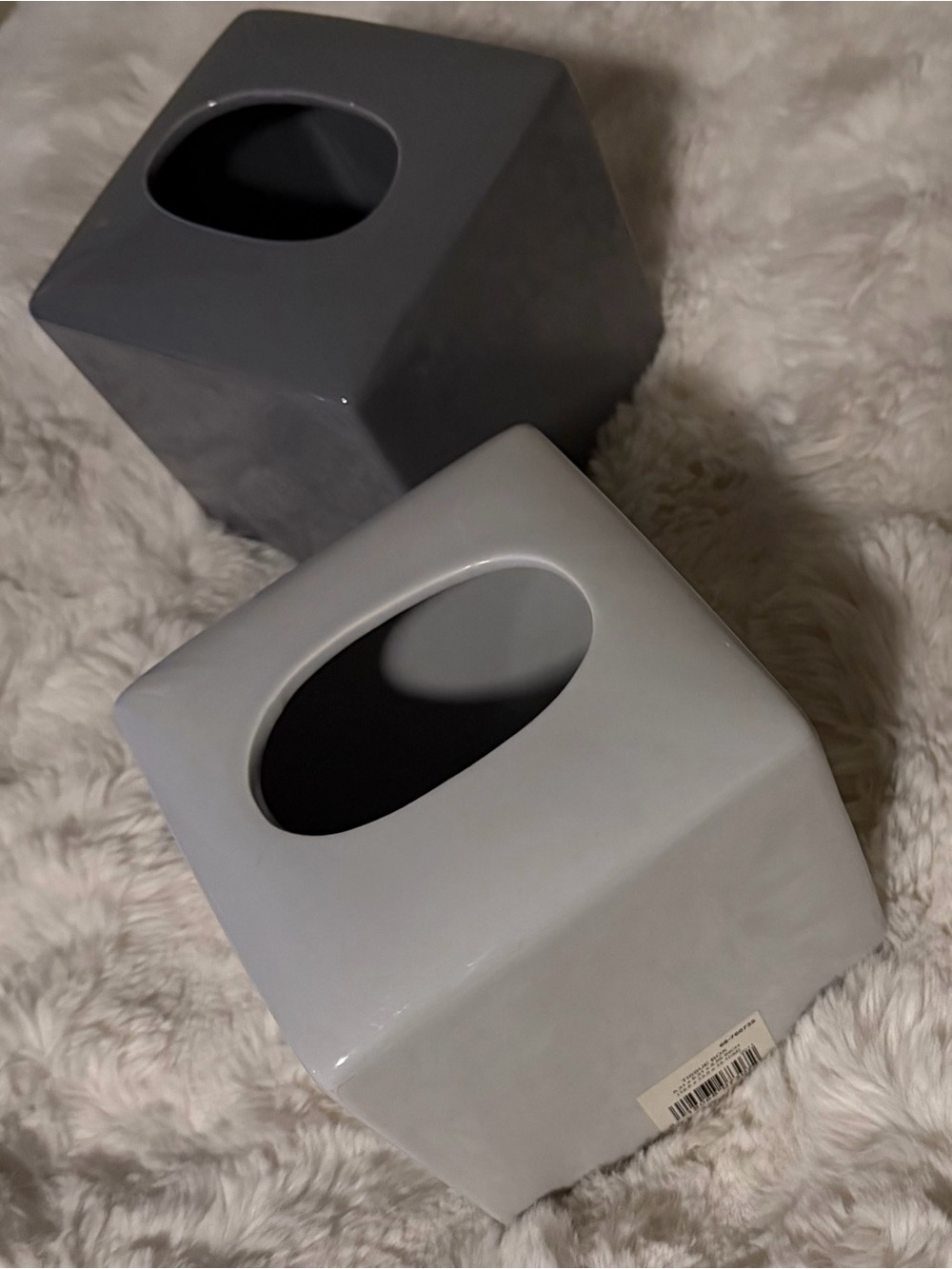 2 Ceramic Tissue Box Covers in Light Gray and Charcoal